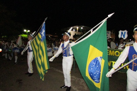 Prefeitura através da Educação realiza desfile de 07 de setembro